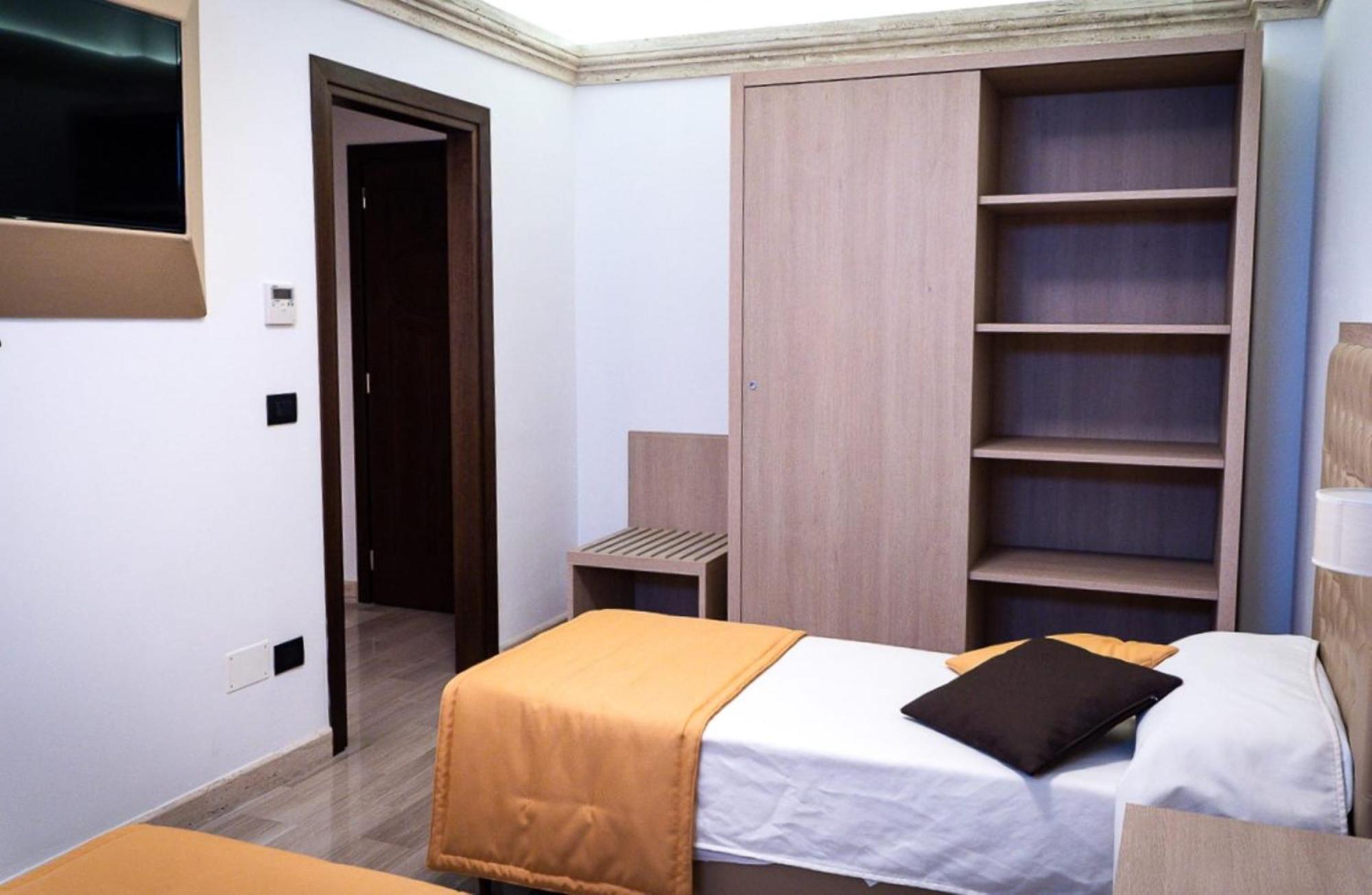 Bhb Hotel Manduria Habitación foto